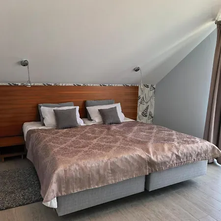 Apartamentczarna Gora Livigno 36