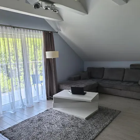 Apartamentczarna Gora Livigno 36 Apartment