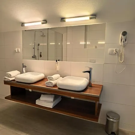 Apartamentczarna Gora Livigno 36 * Sienna (Klodzko)